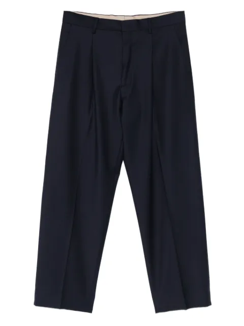 Costumein pleated trousers