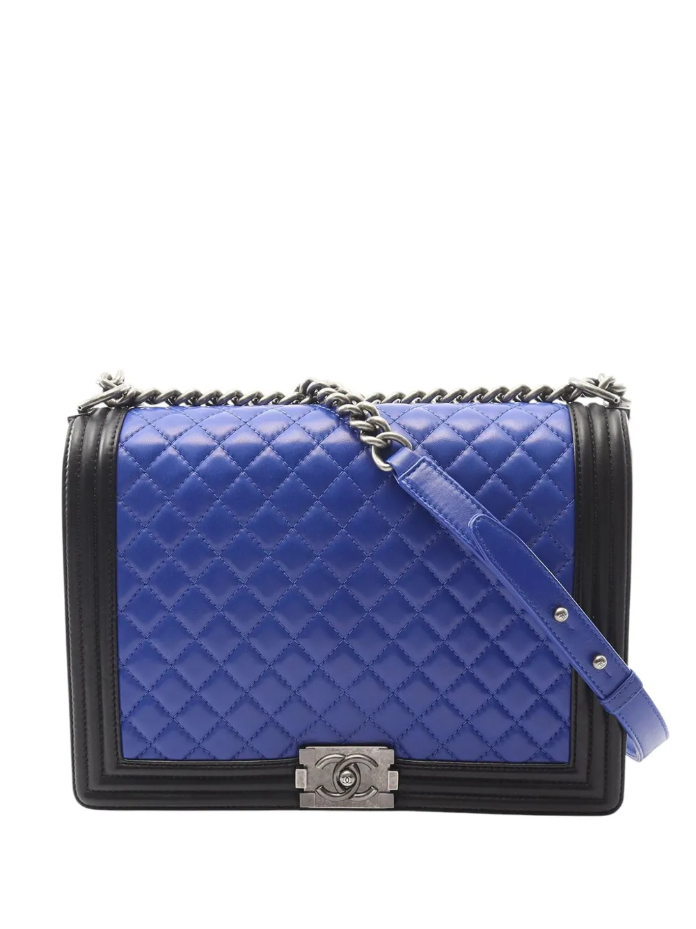 CHANEL Pre-Owned 2013-2014 Large Bicolor Quilted Lambskin Boy Flap CHANEL Pre-Owned 2013-2014 Large Bicolor Quilted Lambskin Boy Flap