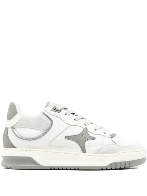 Ama Brand star-appliqué sneakers