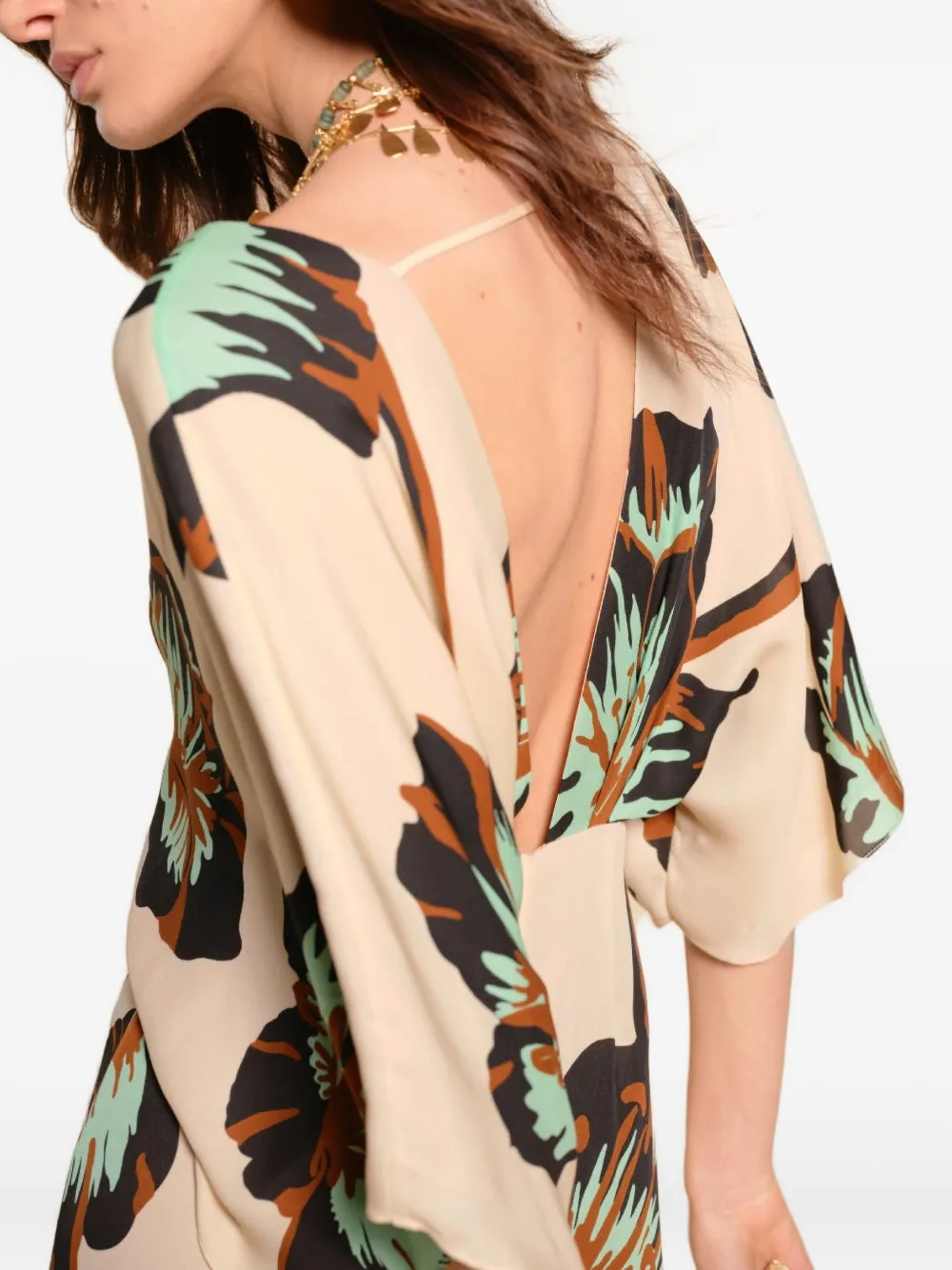 Johanna Ortiz Tesoro Escondido jurk met ruches en bloemen Beige