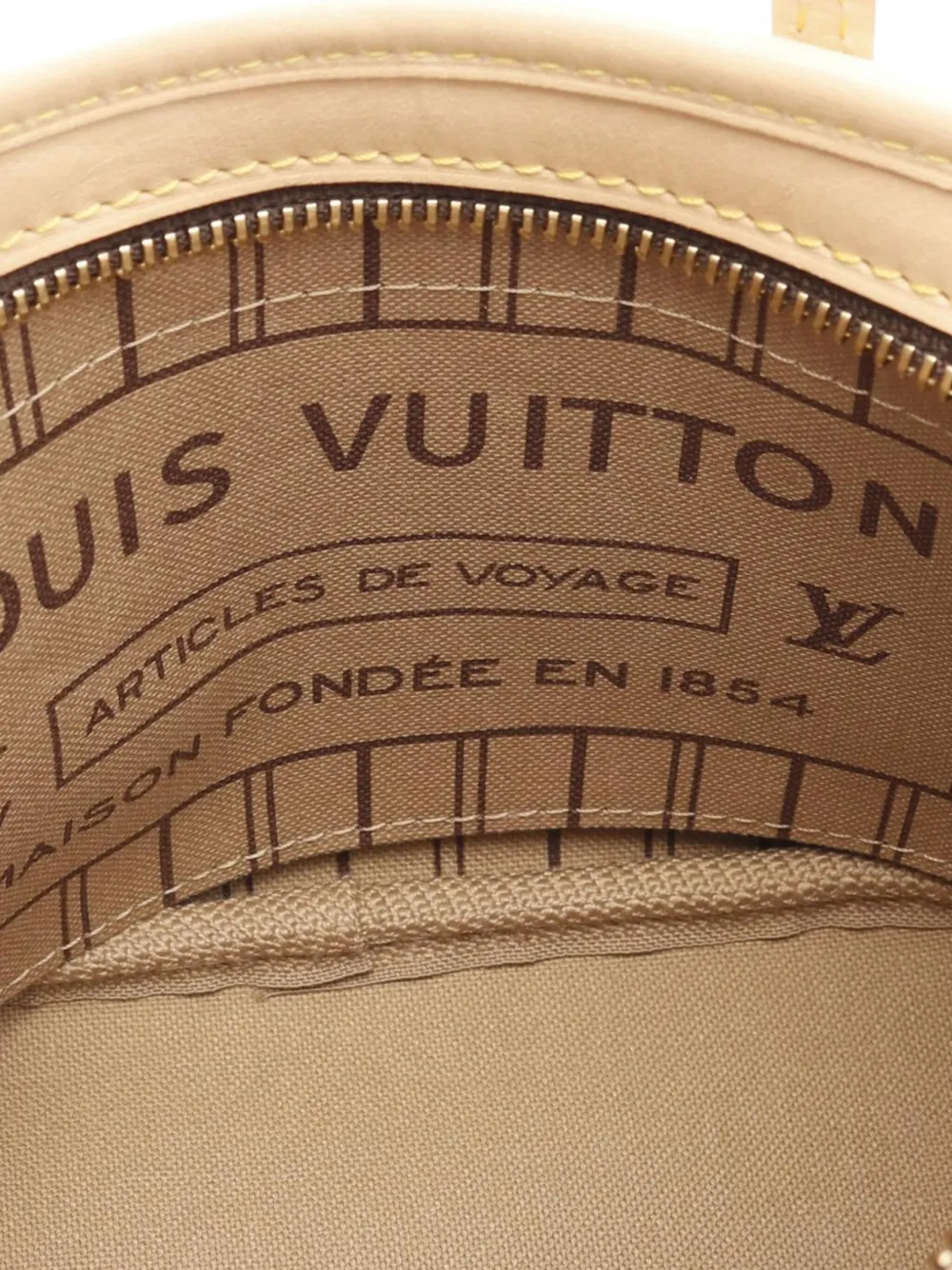 Pre-owned Louis Vuitton 2021-2025 Monogram Neverfull Bb Satchel In Brown