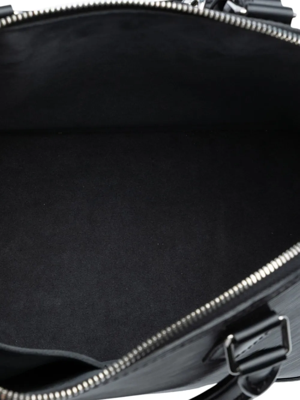Pre-owned Louis Vuitton 2014 Epi Alma Mm Handbag In Black