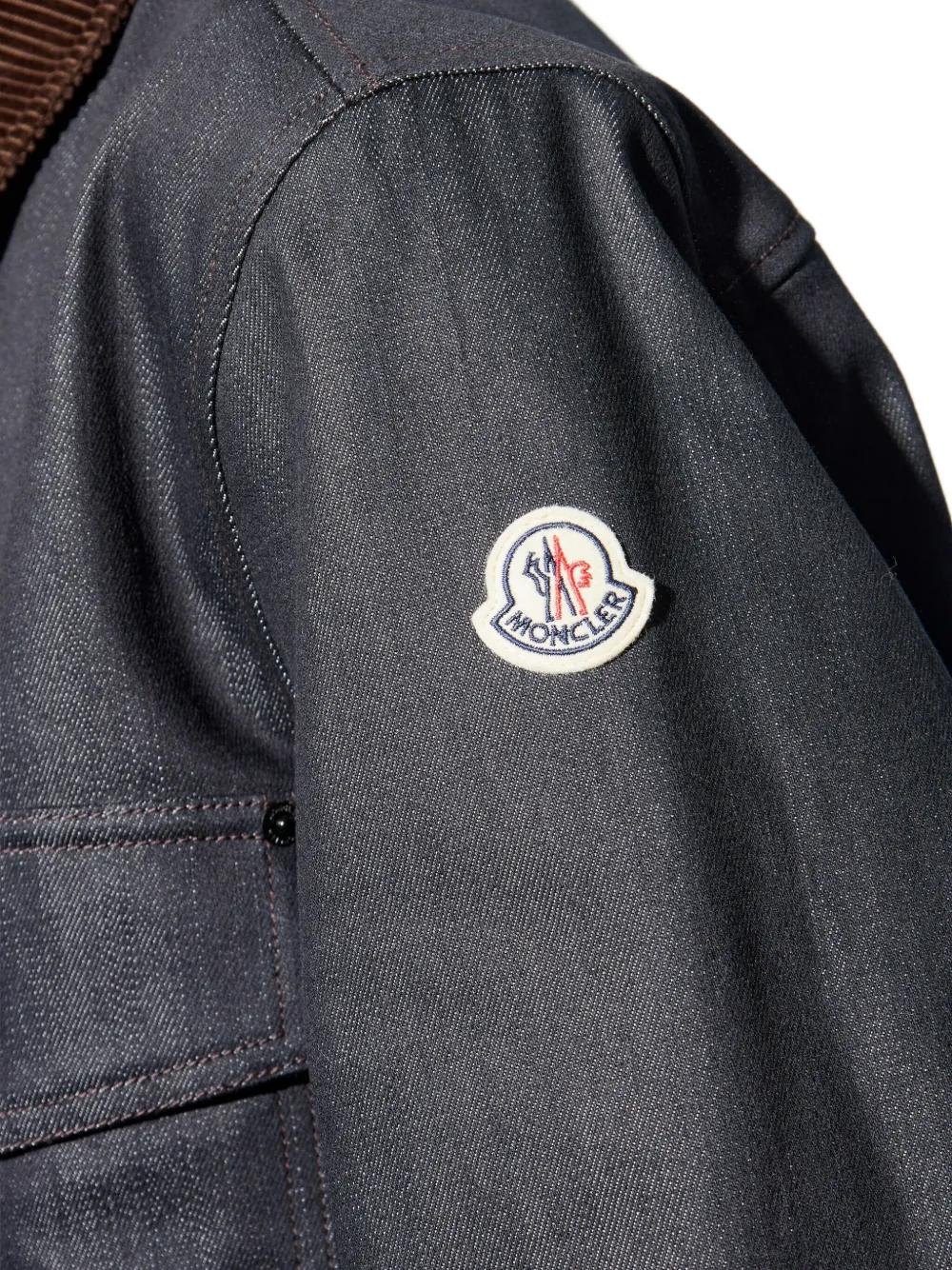 Moncler Jack met ribfluwelen kraag en opgestikte zakken Blauw
