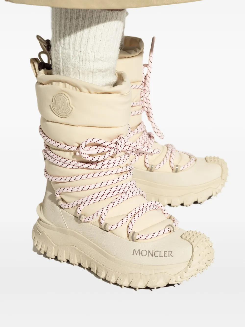 Moncler 45 mm Trailgrip veterlaarzen Beige