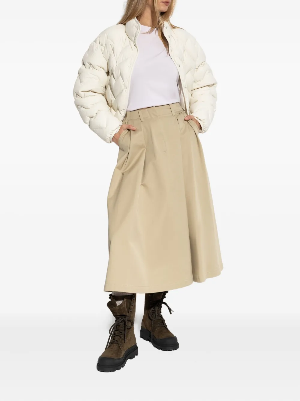 Moncler Senevee Heart-quilted Short Down Jacket In White