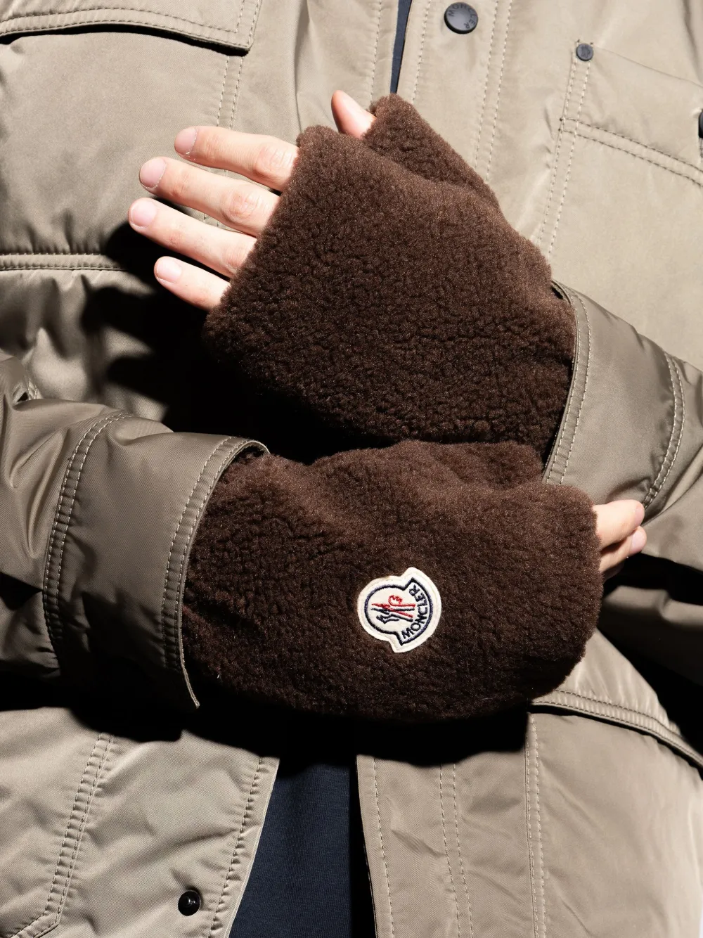 Moncler Handschoenen met logopatch Bruin