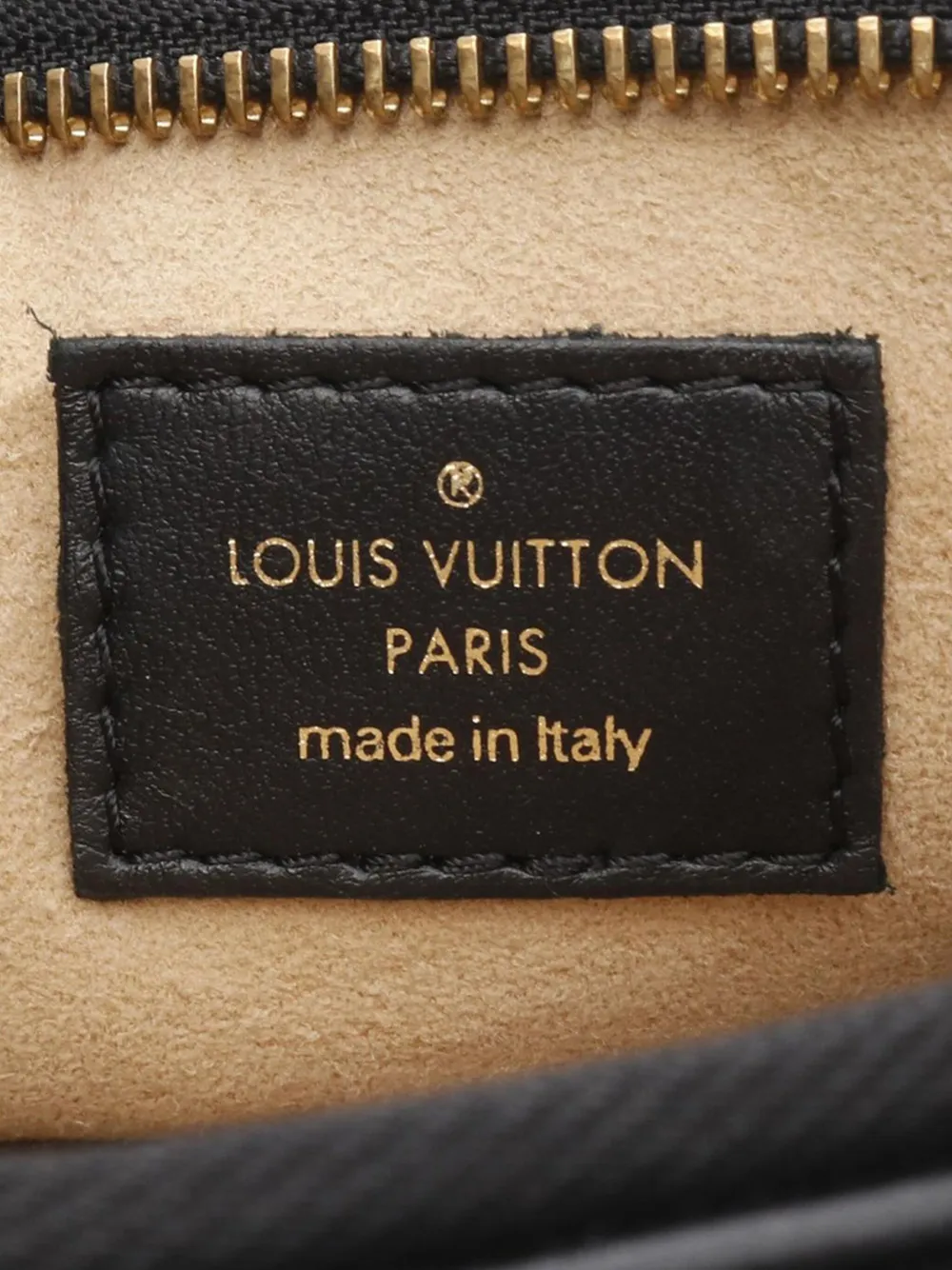 Pre-owned Louis Vuitton 2021-2025 Troca Pm Crossbody Bag In Black