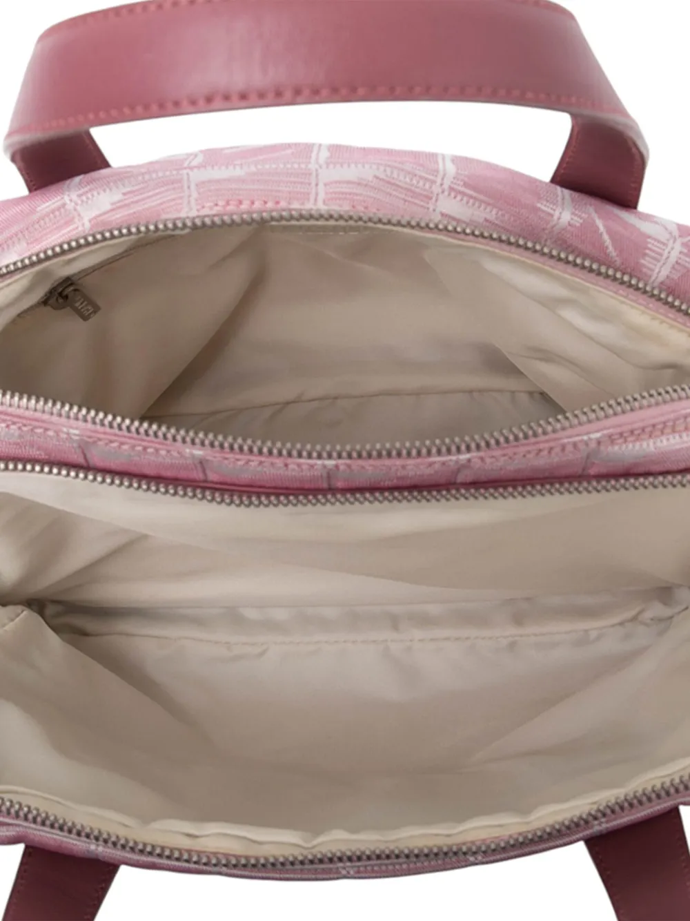 Pre-owned Chanel 2000-2002 New Travel Line Nylon Satchel In Pink
