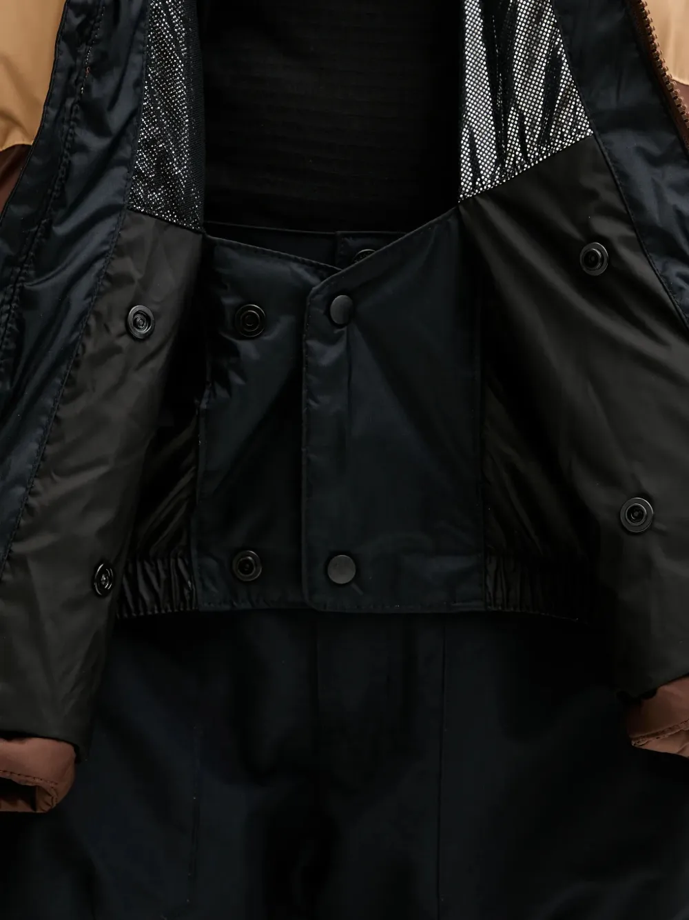 Columbia Gewatteerd jack met capuchon Zwart