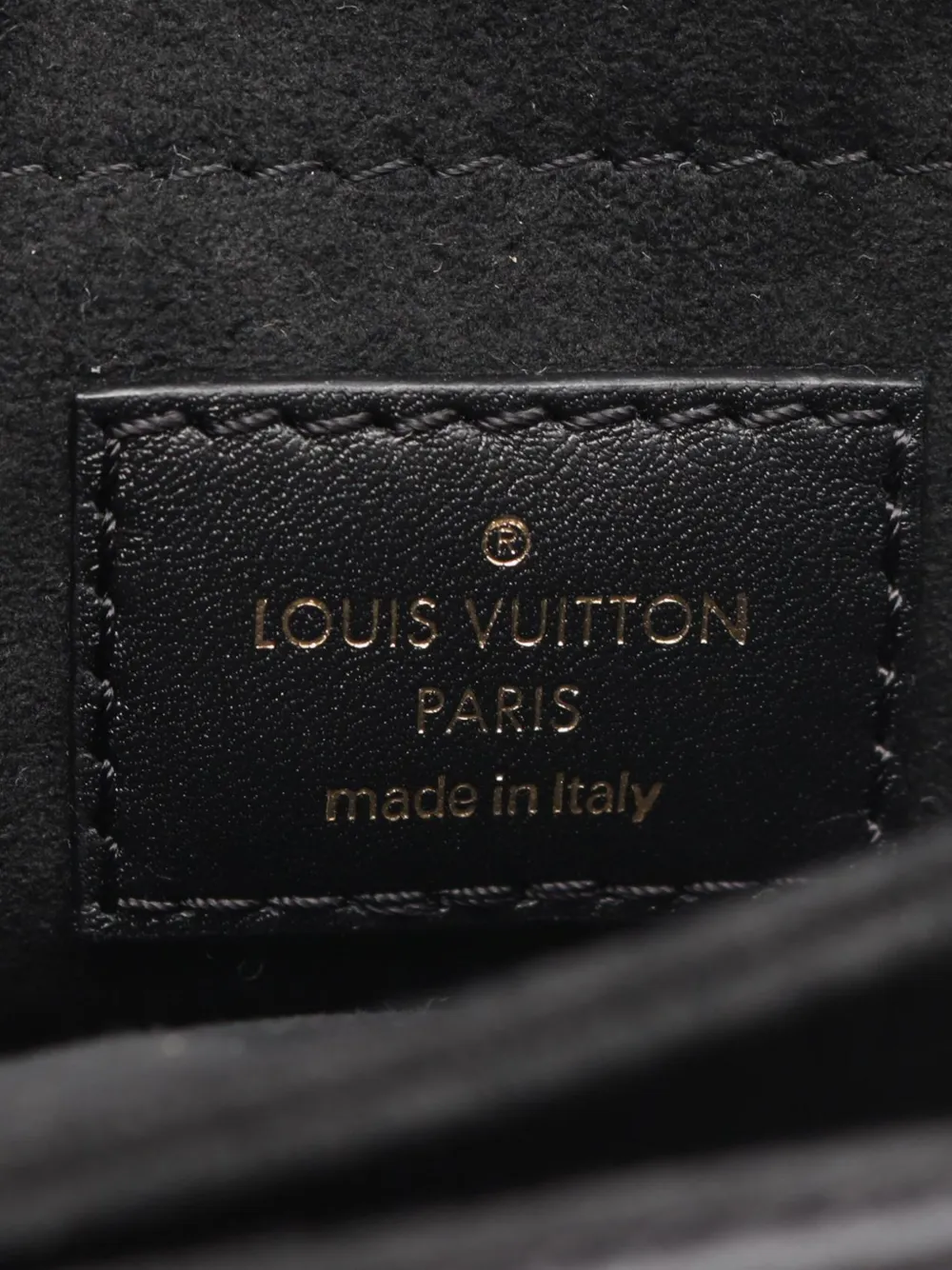 Pre-owned Louis Vuitton 2021-2025 New Wave Chain Bag Pm Crossbody Bag In Black