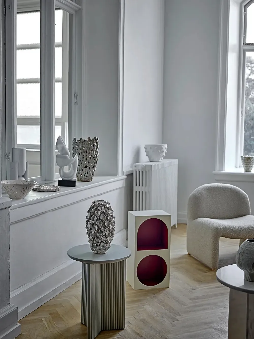  Bloomingville Edith Ribbed Side Table - Neutrals 