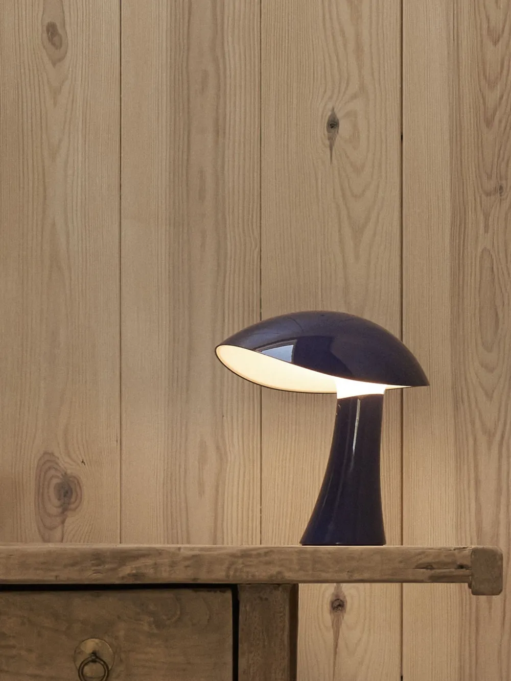 Louis Poulsen Rumee 220 Led Portable Lamp (24cm X 22cm) In Blue