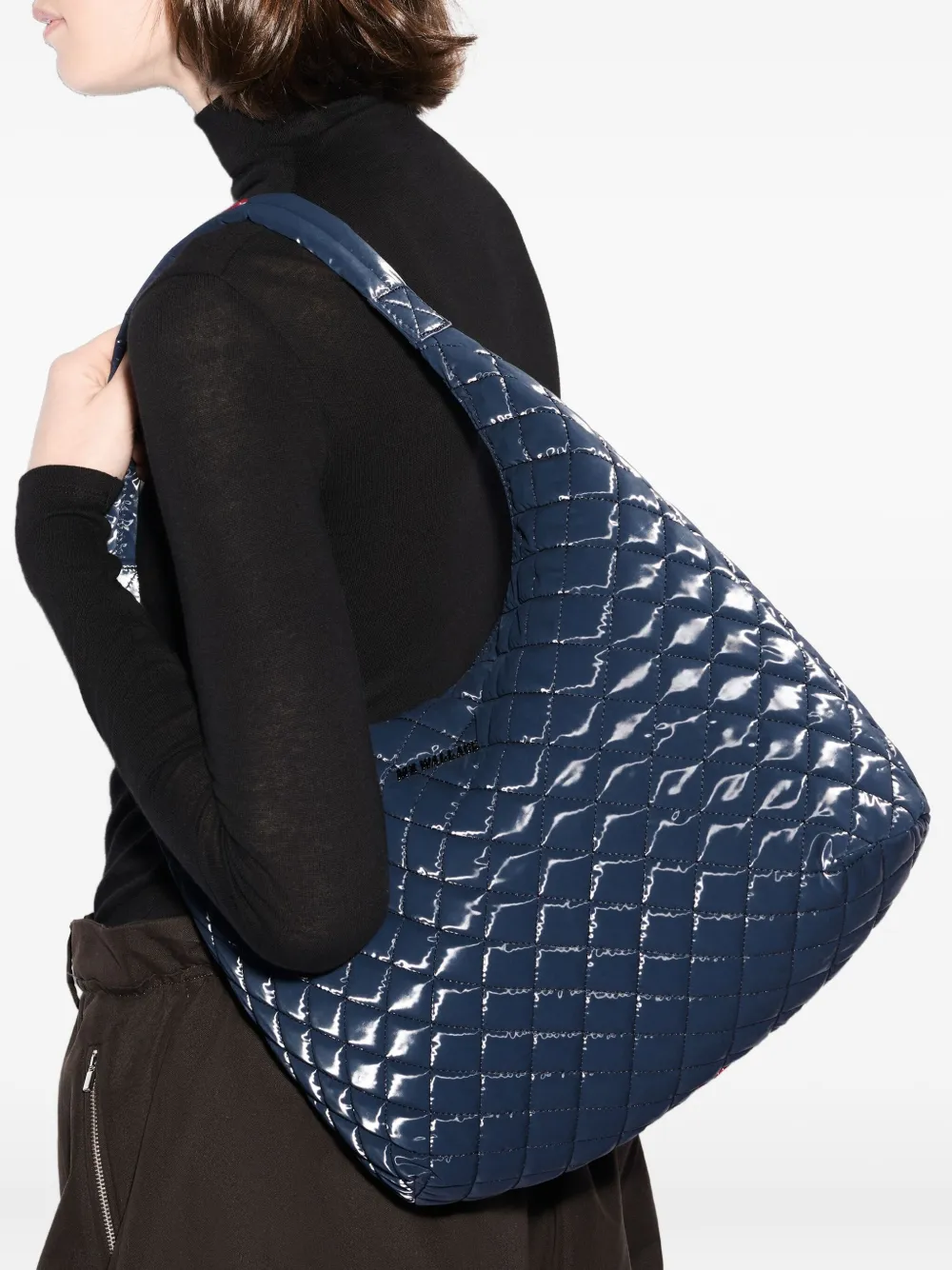 Mz Wallace Metro grote gewatteerde schoudertas - Blauw