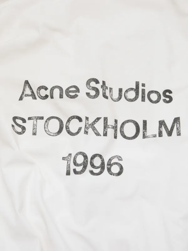 Acne Studios ロゴ ボンバージャケット | ホワイト | FARFETCH JP