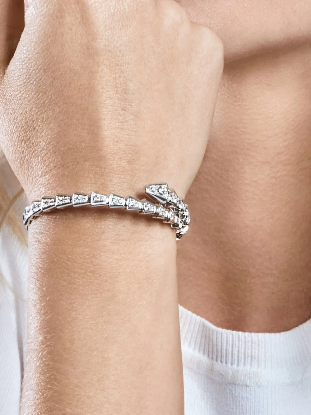 18k White Gold Serpenti Viper Diamond Bracelet