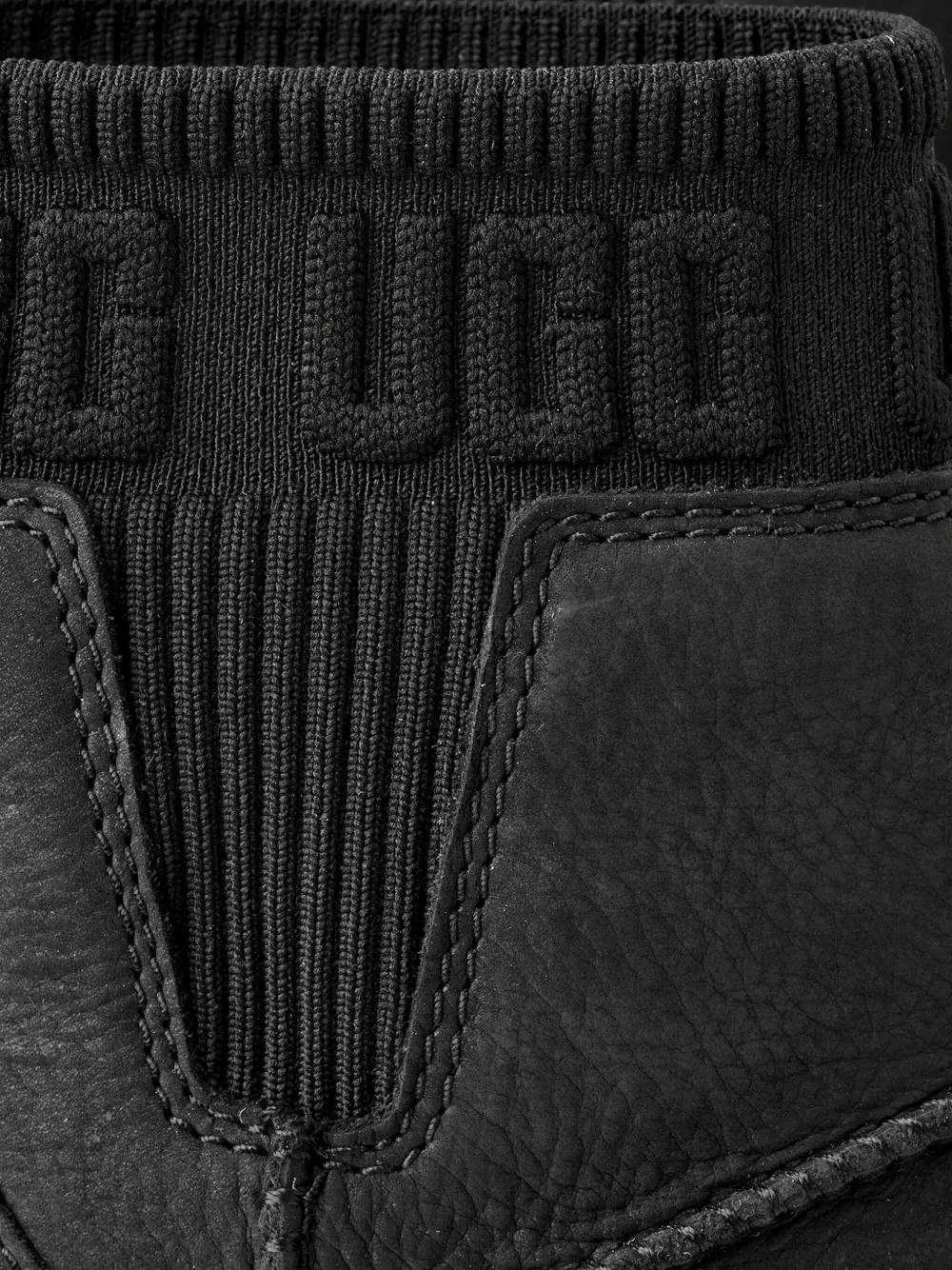 UGG 140 mm Moxy Chelsea laarzen Zwart