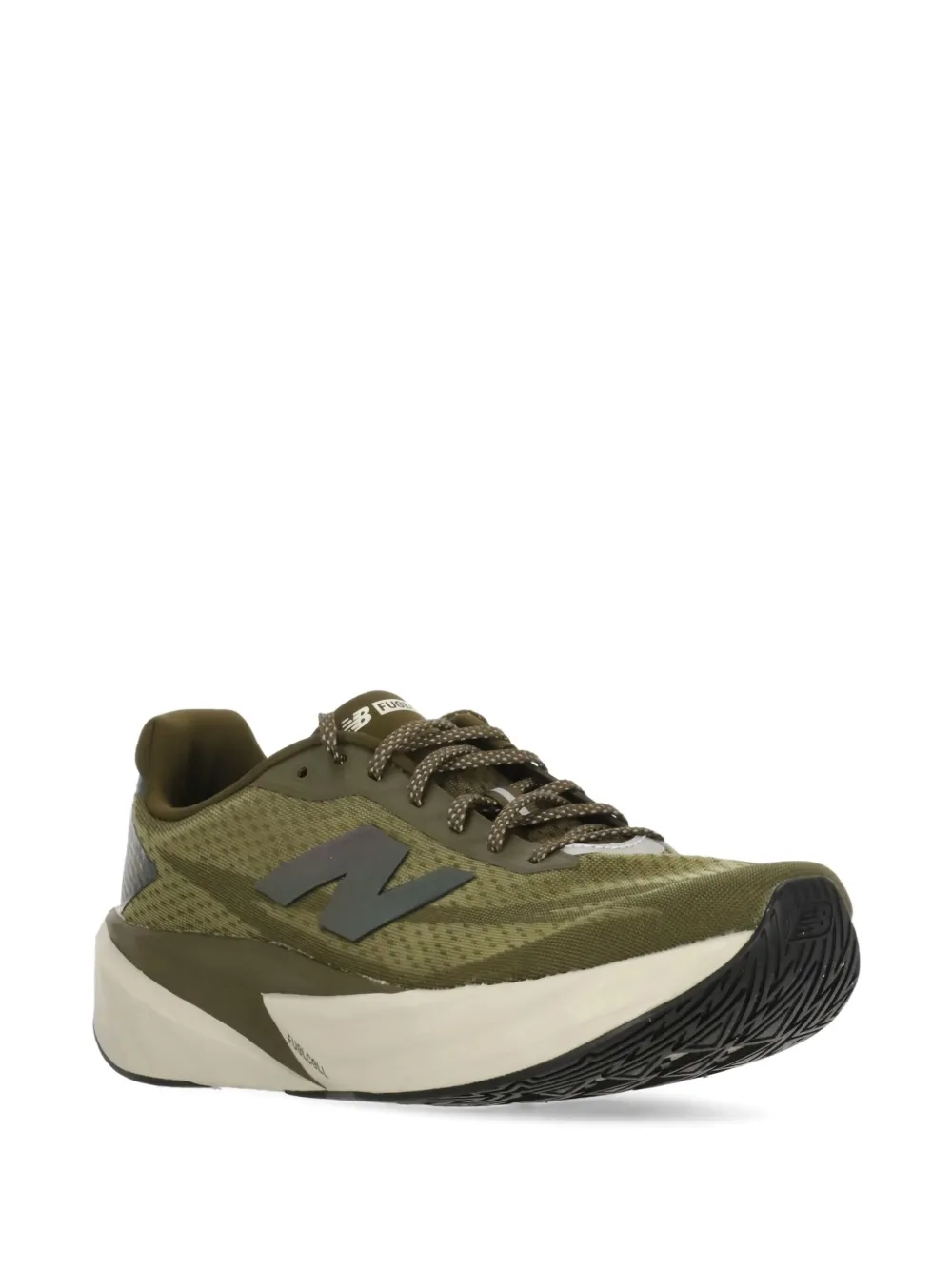 New Balance FuelCell Rebel v5 perforated sneakers | Tenis bajos | Image 2