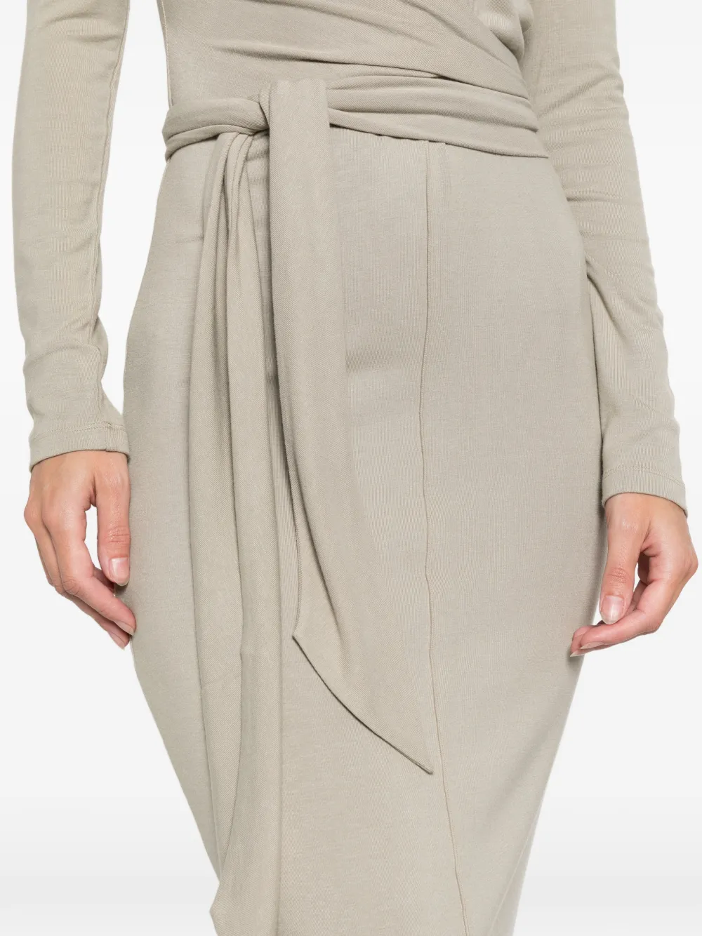Patrizia Pepe Midi-jurk met col en gestrikte taille Beige