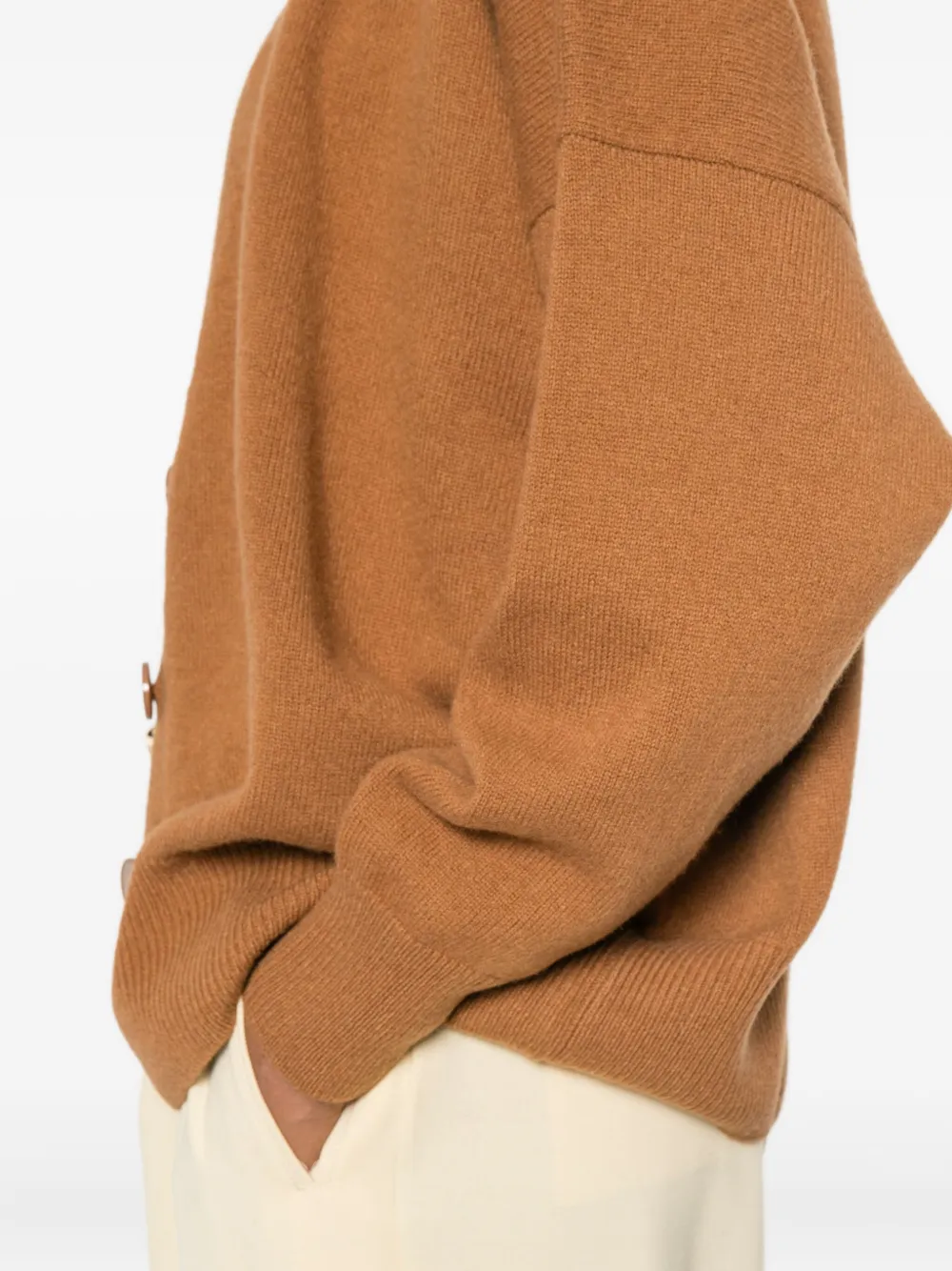Solotre V-neck Cardigan In Burgundy