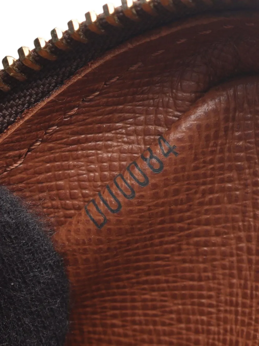 Pre-owned Louis Vuitton 2004 Monogram Pochette Marly Bandouliere Crossbody Bag In Brown