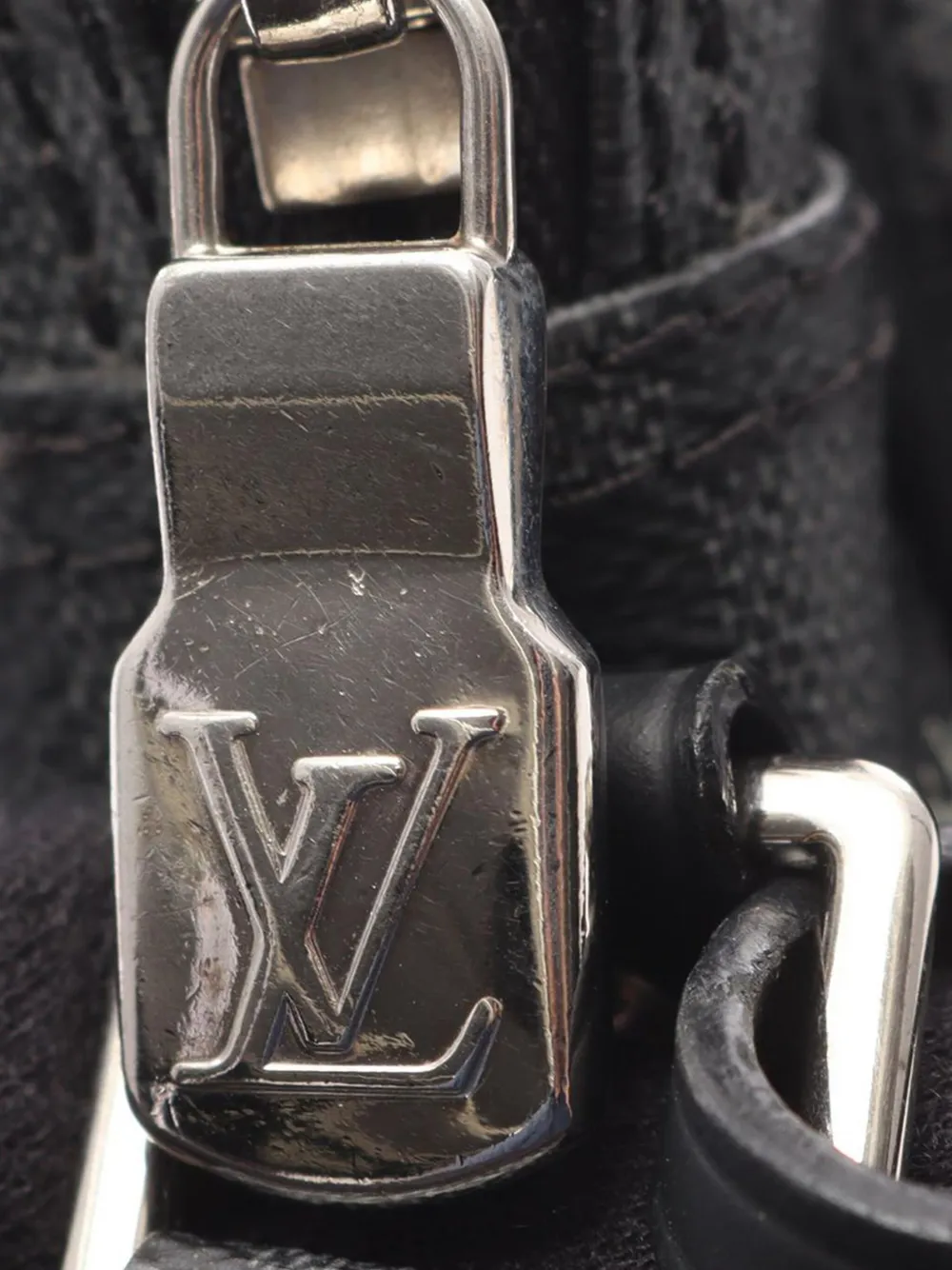 Pre-owned Louis Vuitton 2015 Christopher Nemeth Damier Graphite Amazone Crossbody Bag In Black