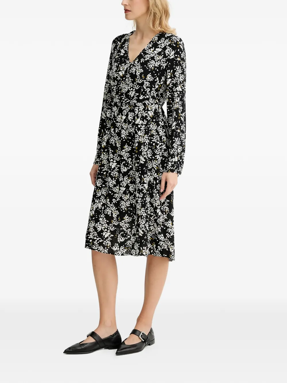 Marc O'polo V-neck Midi Dress In Black