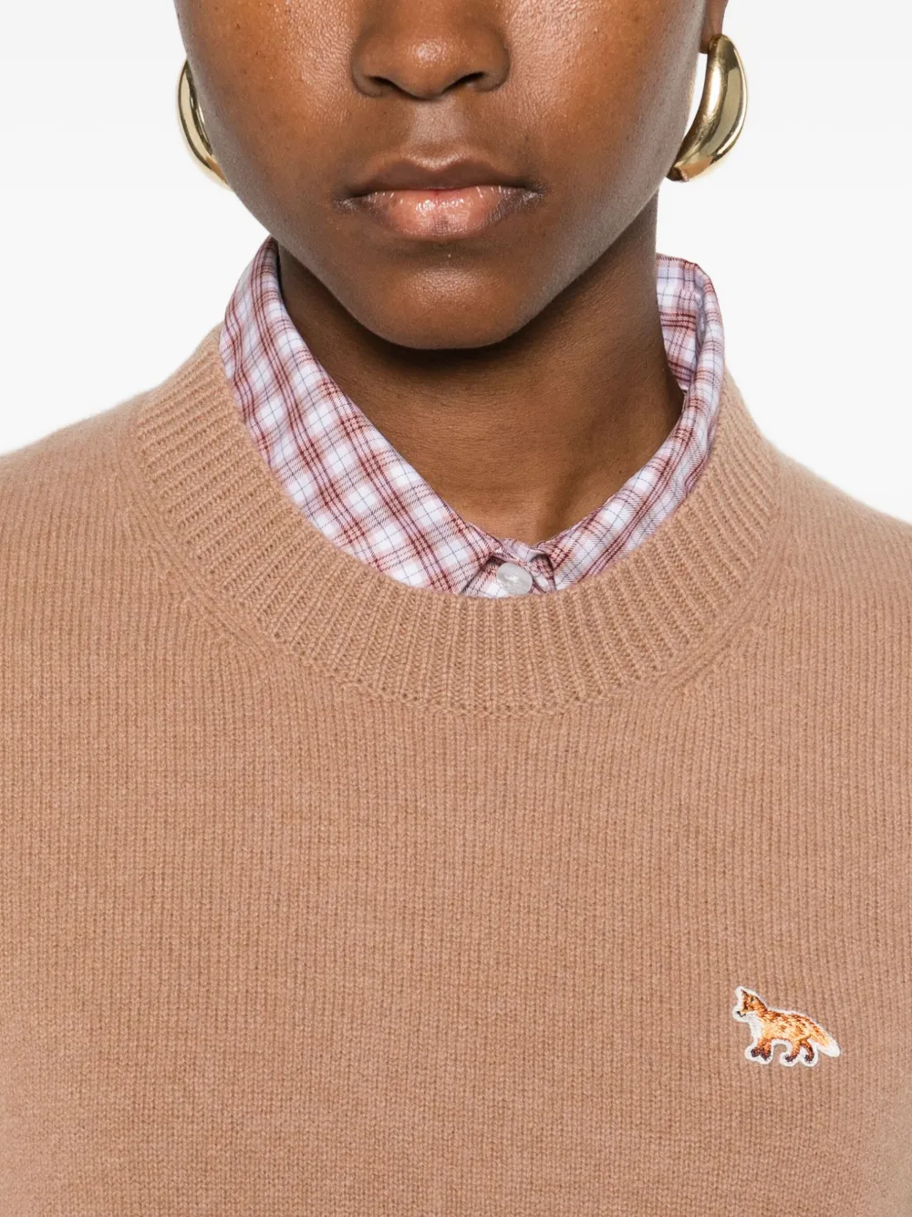 Maison Kitsuné Trui met ronde hals en geborduurde vos Bruin