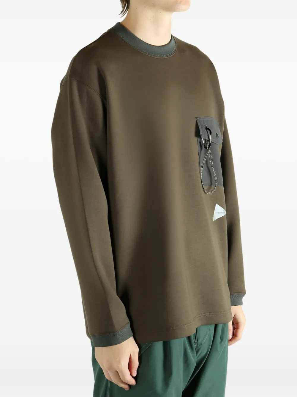 and Wander Sweater met borstzak Bruin