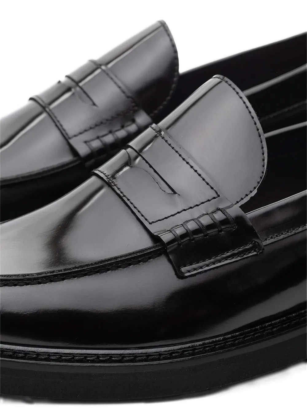 Poche Paris Strap-detail Loafers In Black