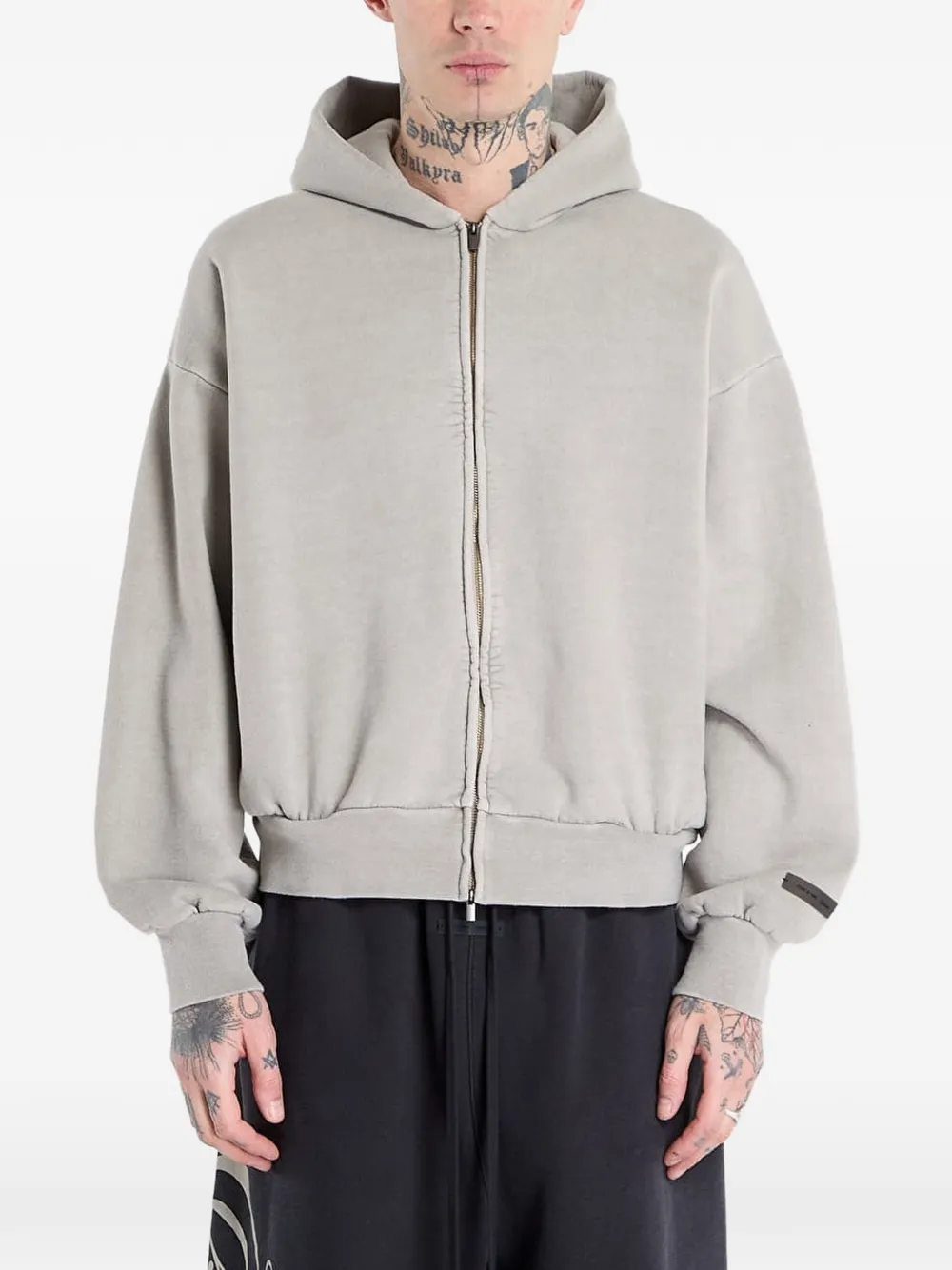 FEAR OF GOD ESSENTIALS Klassieke hoodie met geborduurd logo Grijs