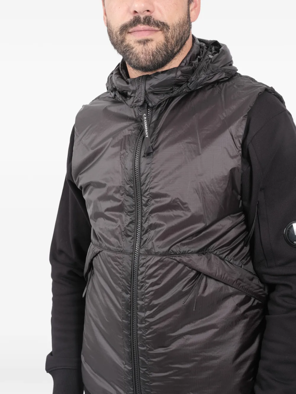 C.P. Company Mouwloze gilet met capuchon Zwart