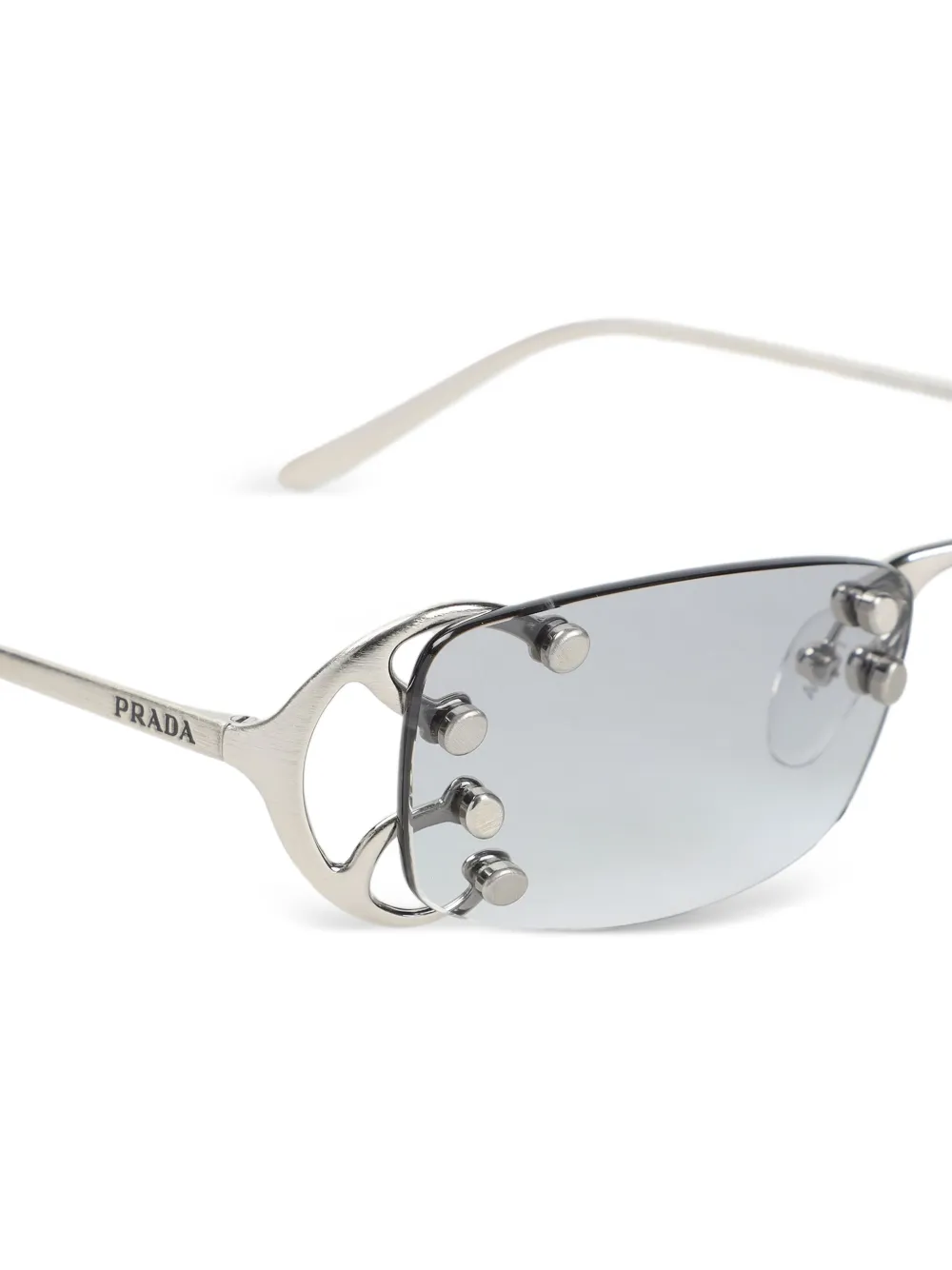 Prada Eyewear Zonnebril met rechthoekig montuur en studs Zilver