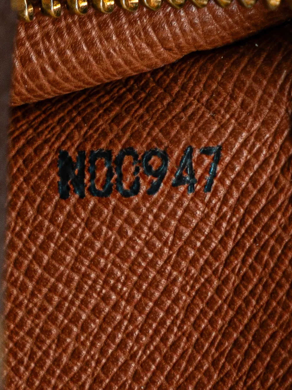 Pre-owned Louis Vuitton 1997 Monogram Papillon 26 Handbag In Brown