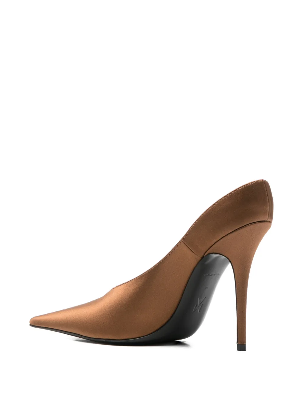 Amina Muaddi Anok pumps met puntige neus Bruin