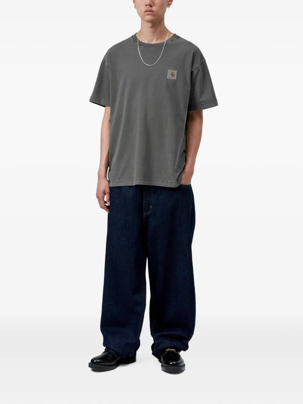 Carhartt WIP S S Vista T-shirt met logo Grijs