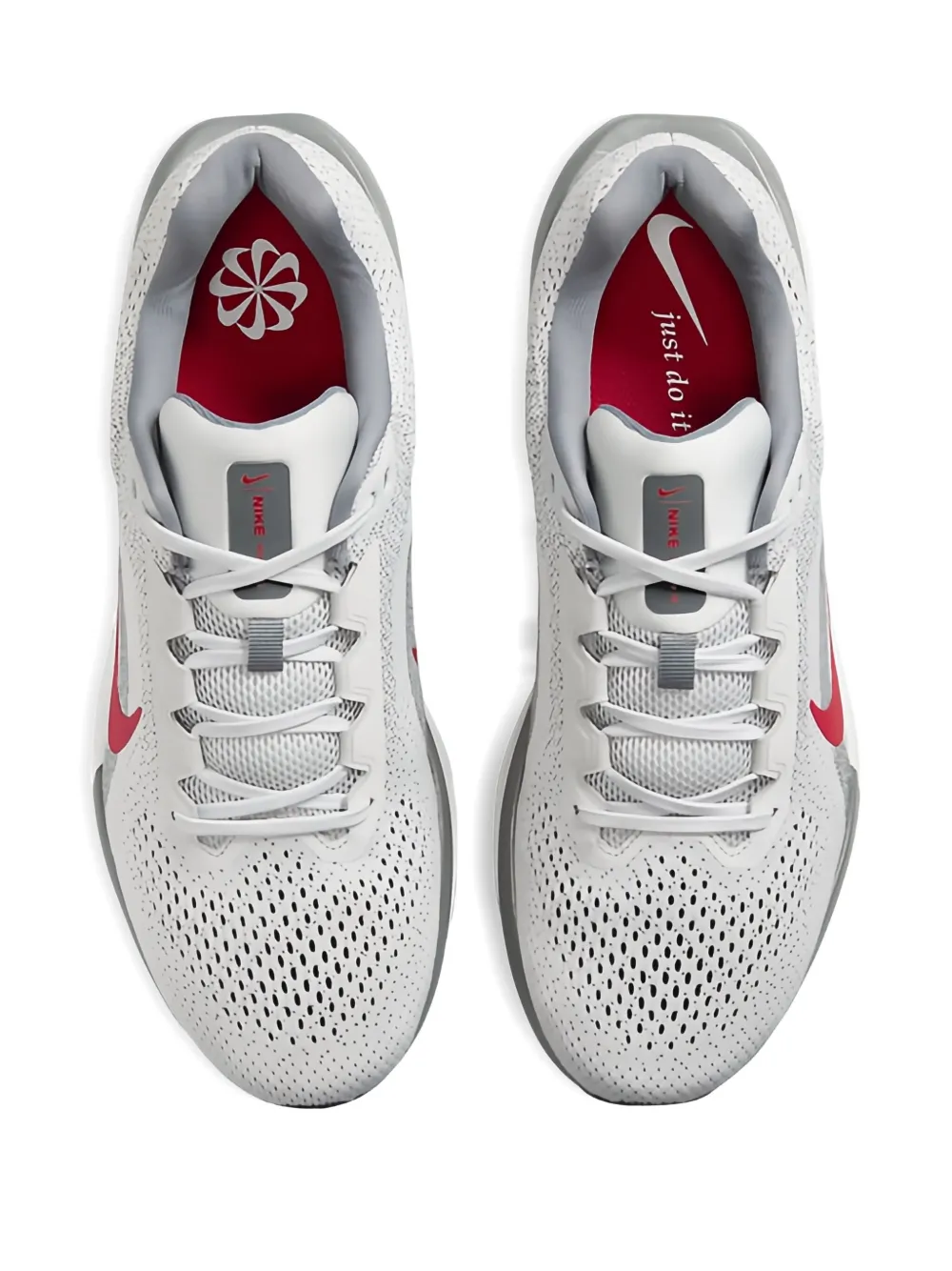 Nike Winflo 11 Low-tops Sneakers In Gray