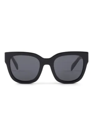 Prada Eyewear キャットアイ サングラス | ブラック | FARFETCH JP