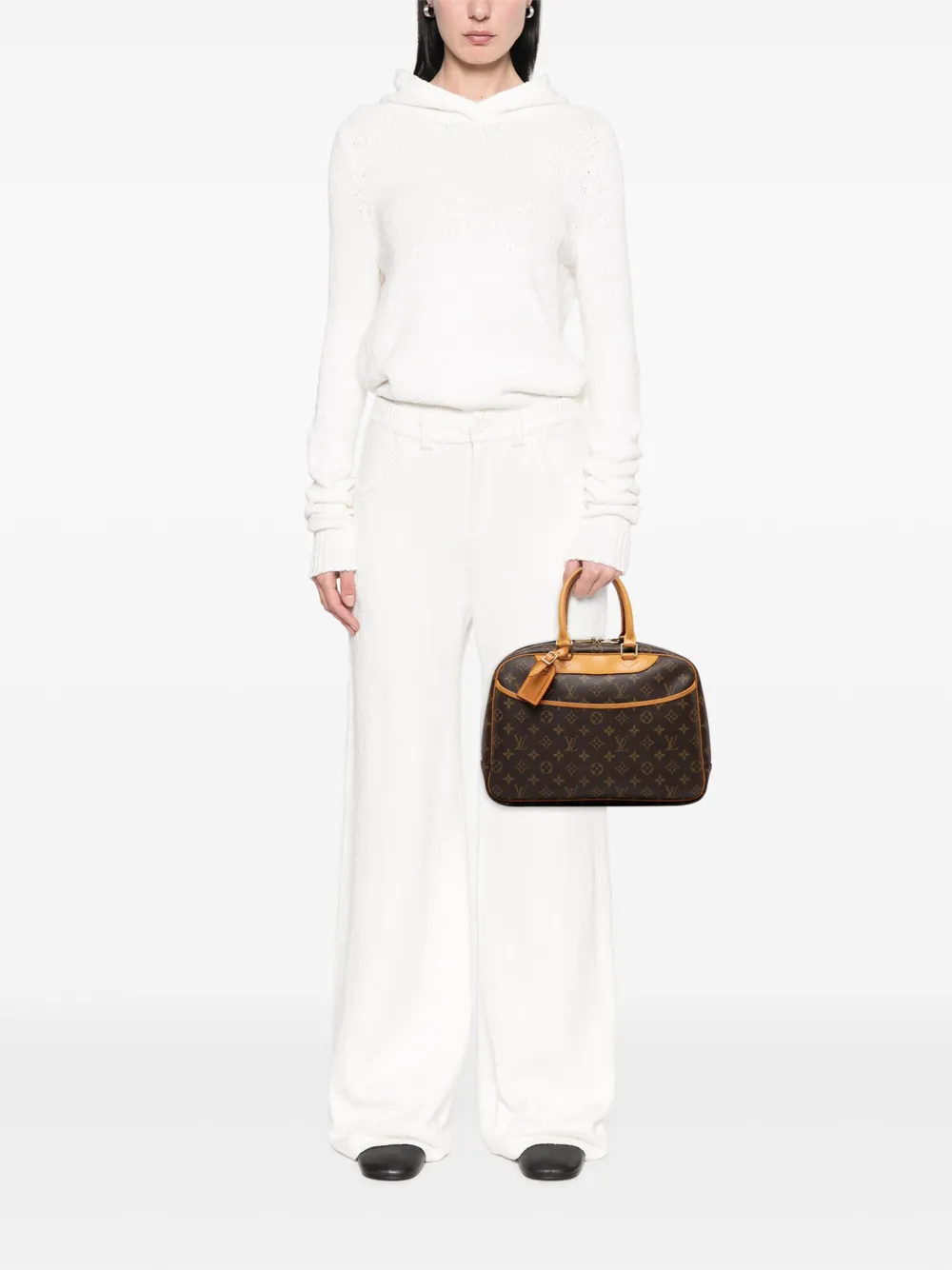 Pre-owned Louis Vuitton 1999 Monogram Deauville Handbag In Brown