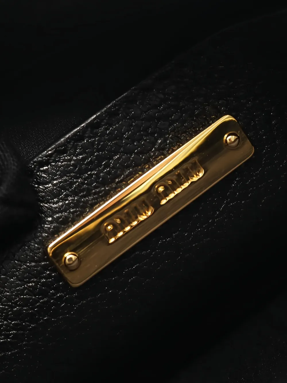 Pre-owned Miu Miu 2010s Leather Shoulder Bag In Black