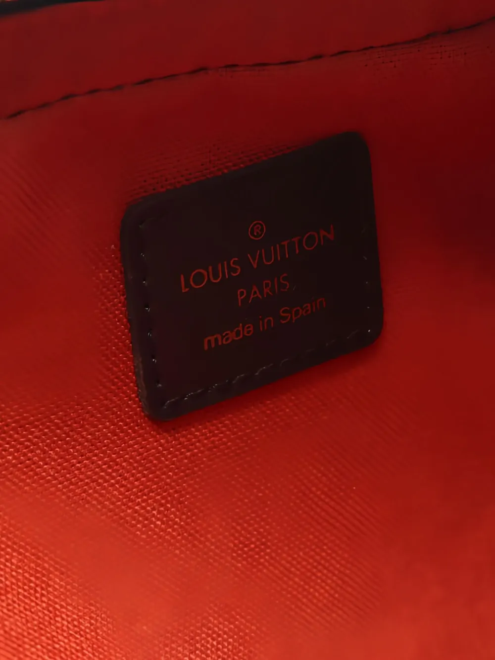 Pre-owned Louis Vuitton 2005 Damier Ebène Messenger Bag In Brown