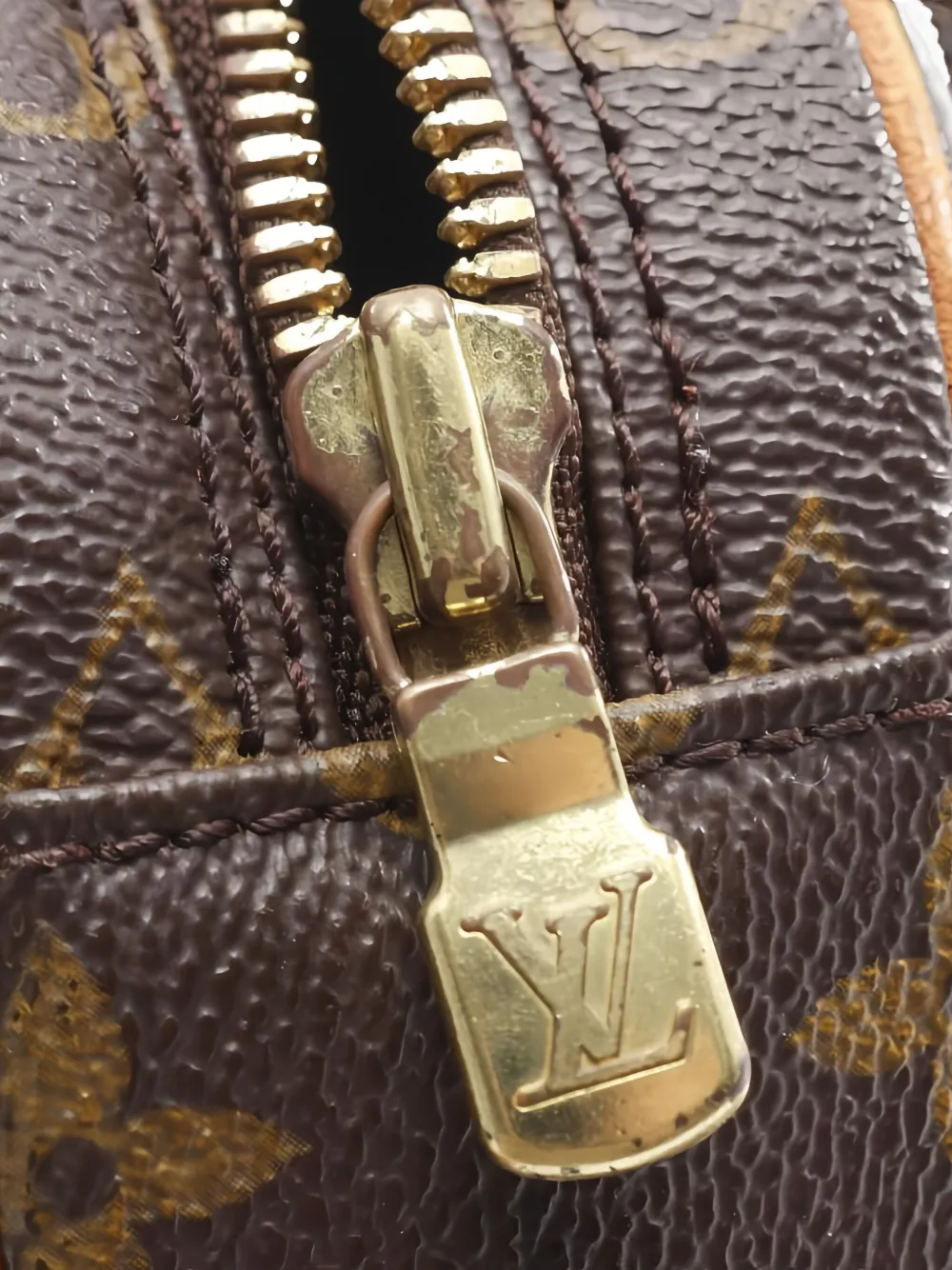Pre-owned Louis Vuitton 2003 Pochette Ganju Monogram Cross Body Bag In Brown