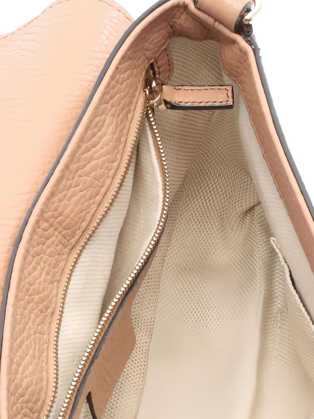 Pre-owned Gucci 2010s Soho Interlocking-g Chain Shoulder Bag In Neutral