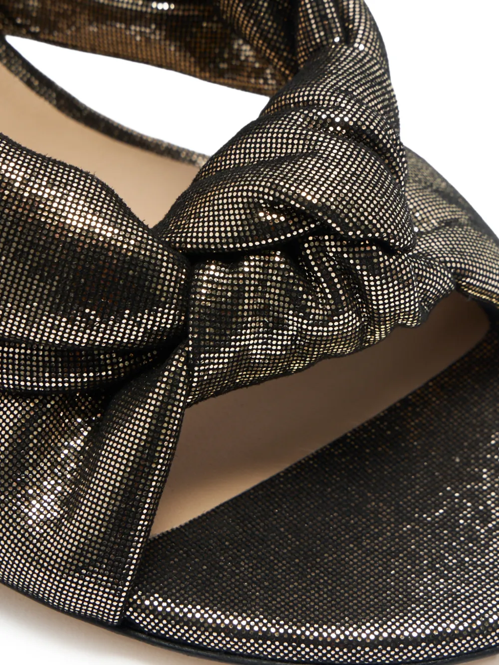 Stuart Weitzman Soplaya geknoopte sandalen Goud