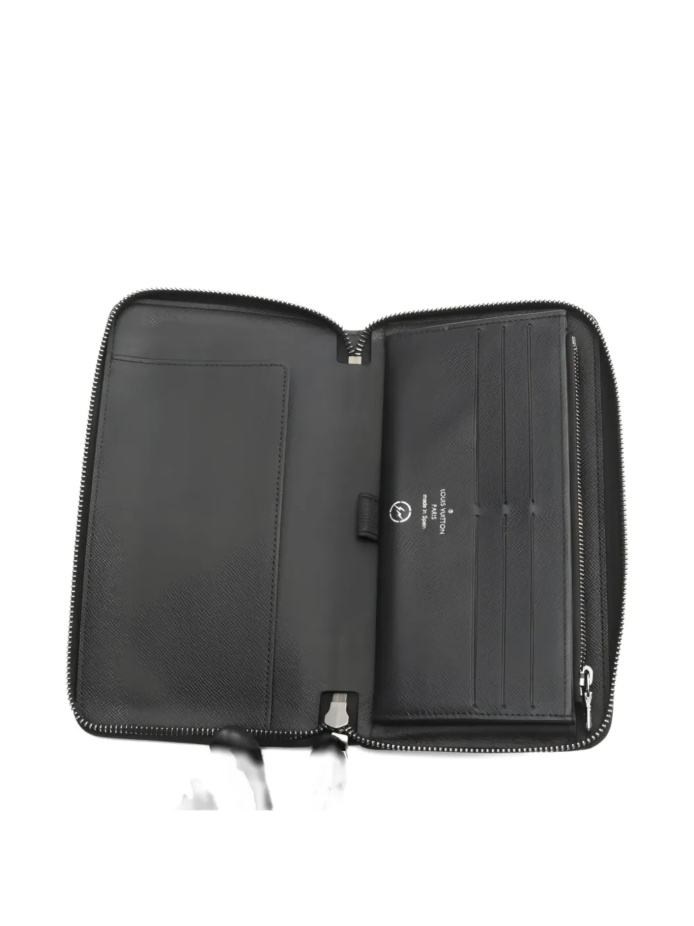 Pre-owned Louis Vuitton 2017 Eclipse-monogram Wallet In Black