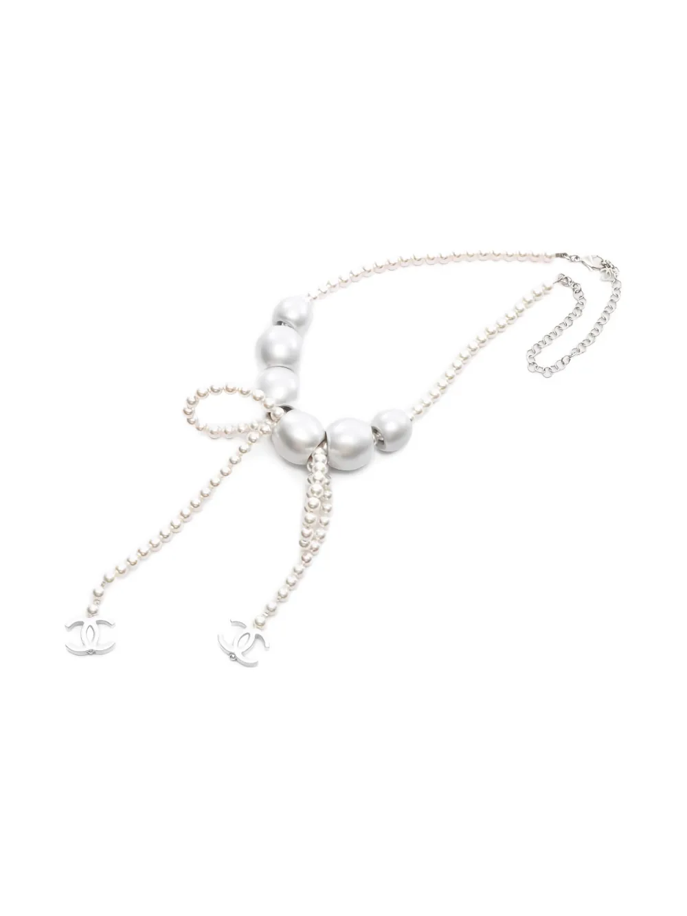 Pre-owned Chanel 1986-1988 Cc Necklace In White