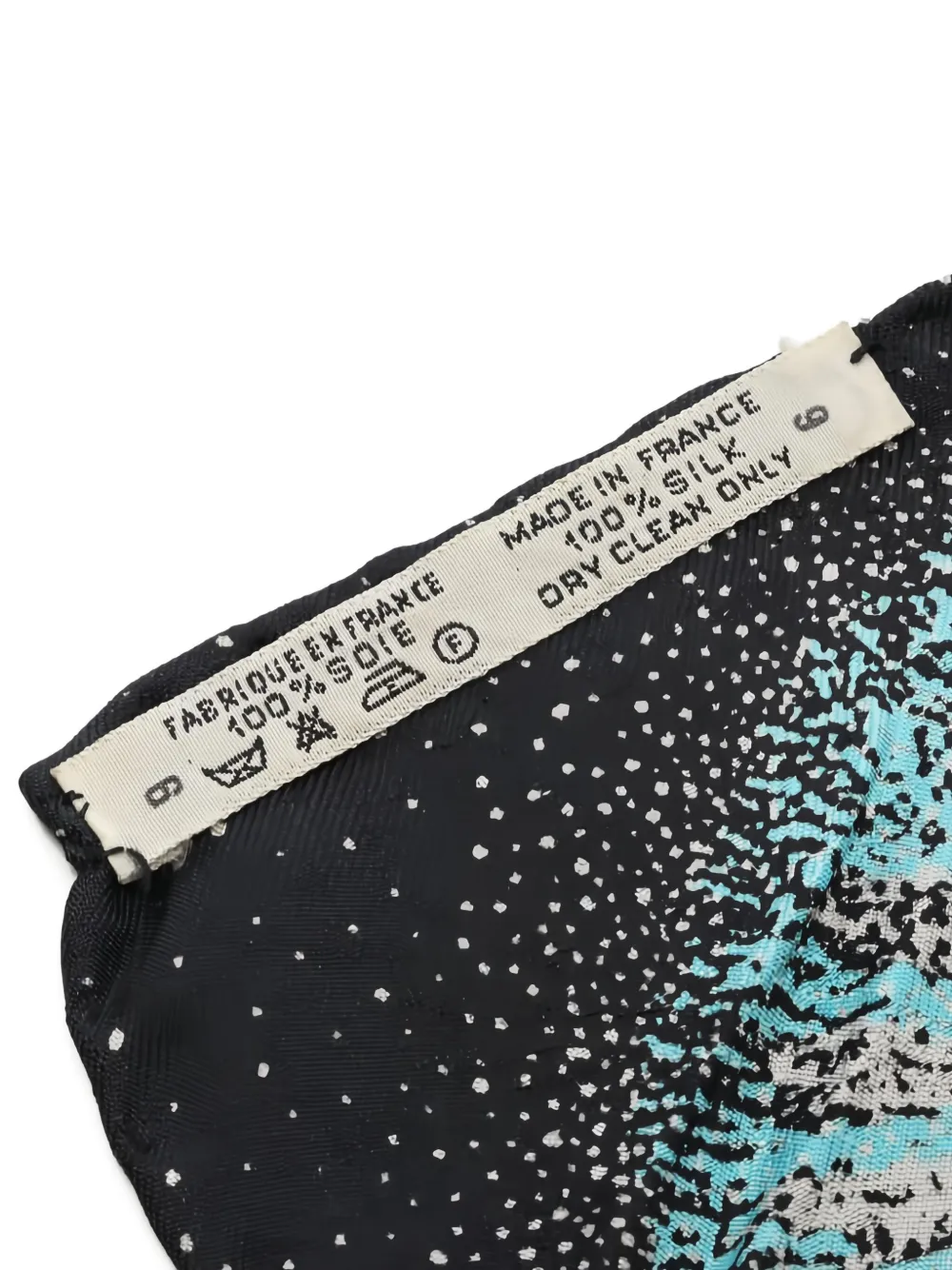 Hermès Pre-Owned 2010s Feux D'Artifice silk scarf | Image 2