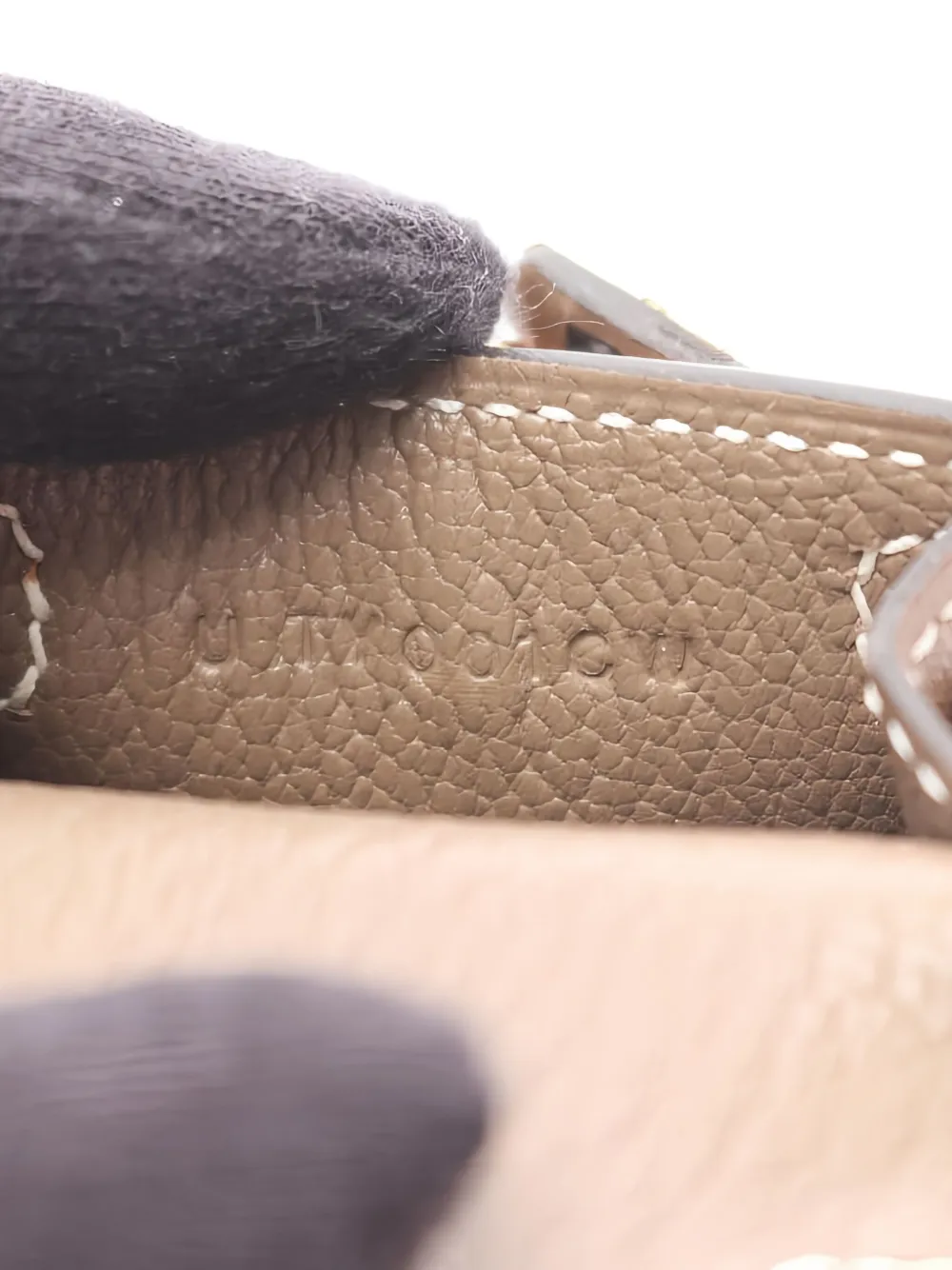 Pre-owned Hermes 2002 Kelly Twilly Bag Charm In Neutral