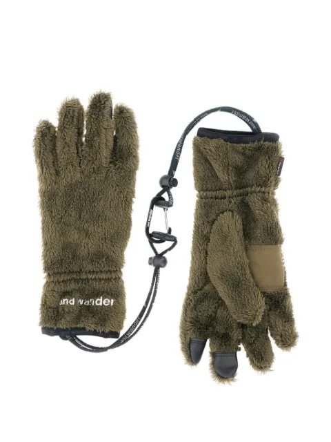 and Wander detachable carabiner gloves