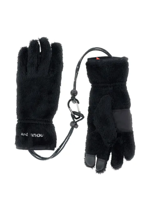 and Wander embroidered logo fleece gloves