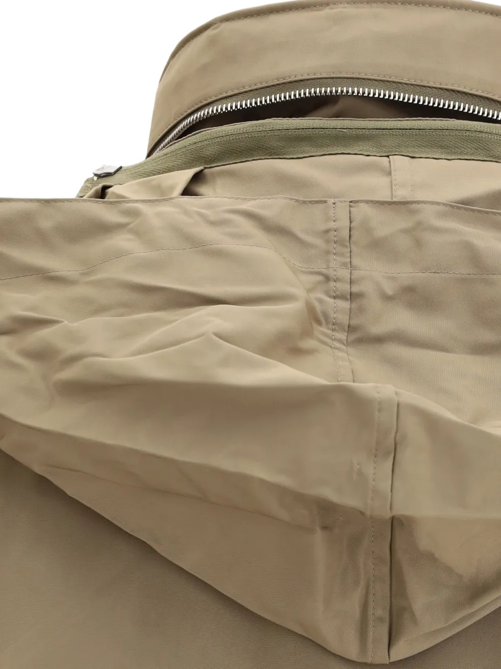 Loro Piana Uitneembare spencer met klepzakken Beige